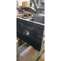 Gravity die casting machine, hydraulic 700×510mm
